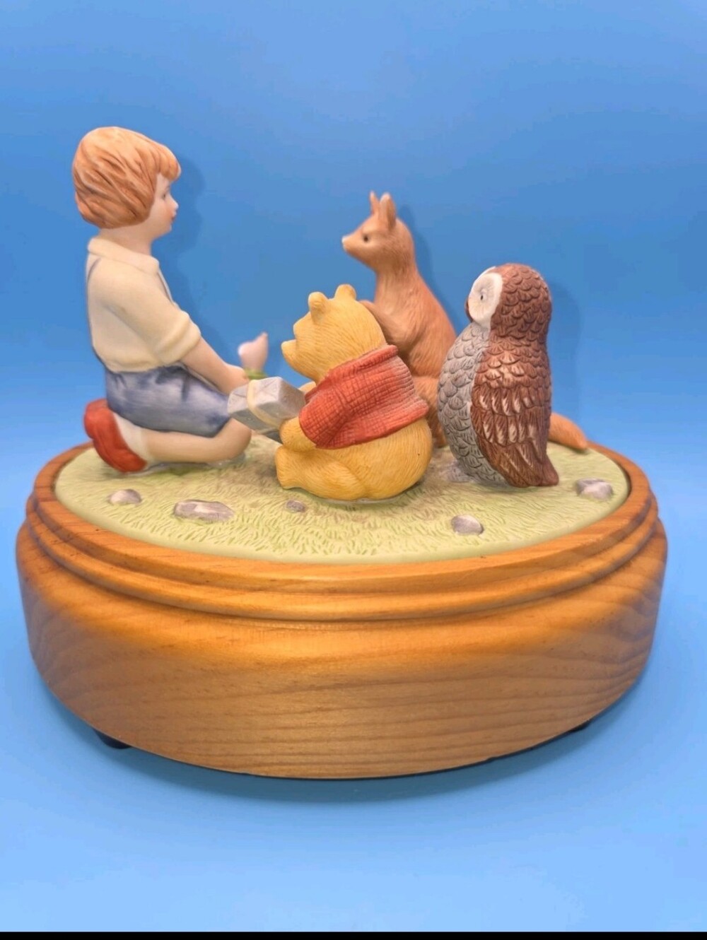 Willits Galleries "Three Cheers For Pooh" Music Box